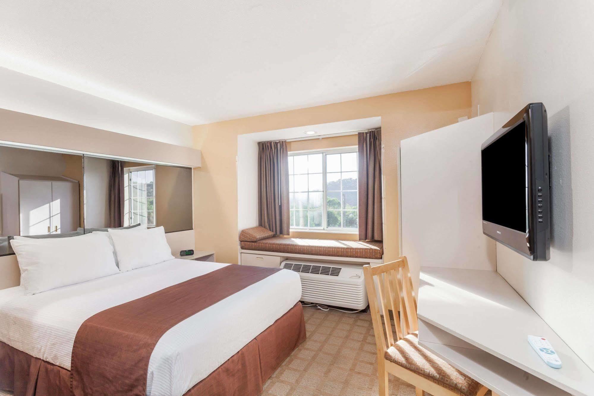Microtel Inn & Suites By Wyndham Nashville Eksteriør billede