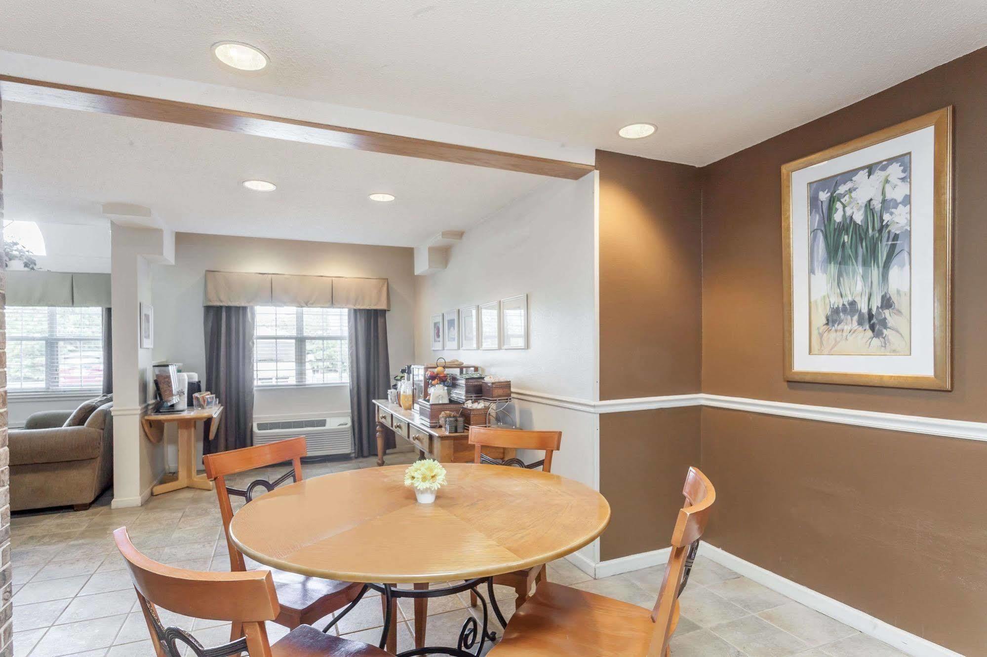 Microtel Inn & Suites By Wyndham Nashville Eksteriør billede